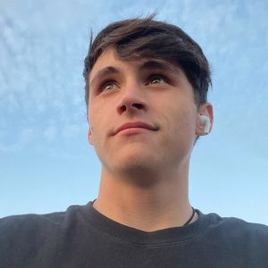 Meet your Posher, Jaden